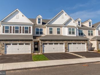 44 Parry Way