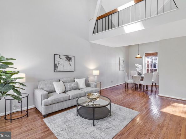3720 39TH Street NW E167, Washington DC 20016