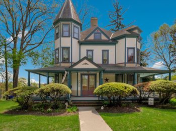 130 Woodland Road