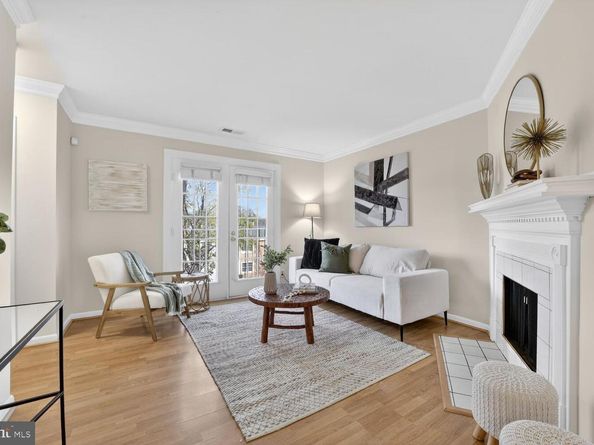 4617 28TH Road S B, Arlington VA 22206