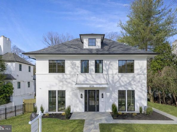 2733 Chesapeake Street NW, Washington DC 20008