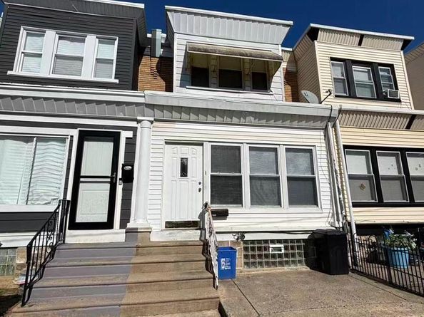 4737 Oakmont, Philadelphia PA 19136