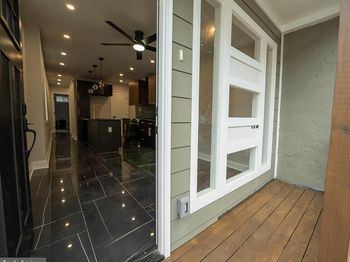 2005 N Lawrence Street