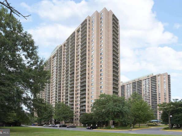 5501 Seminary Road 801S, Falls Church VA 22041