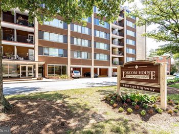 Undisclosed Address #VAAR2066234