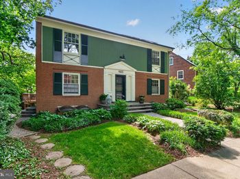 4605 Reno Road NW