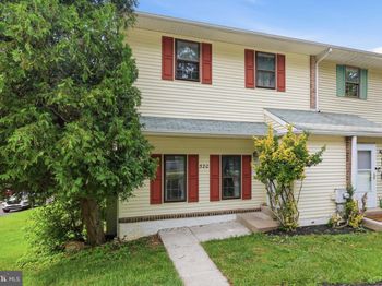 520 Pebble Ridge Court