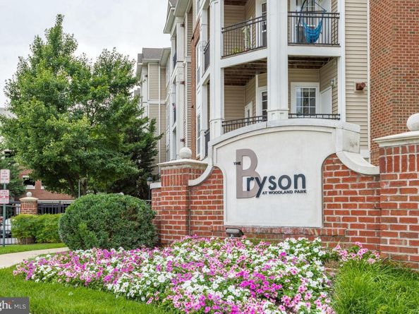 12913 Centre Park Circle 102, Herndon VA 20171