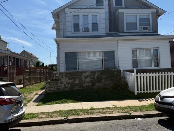 528 Magee Avenue, Philadelphia PA 19111