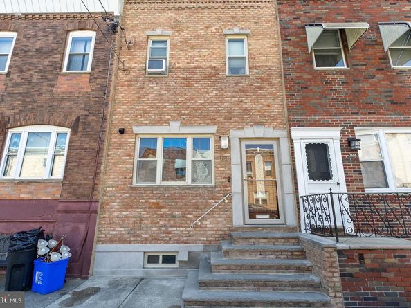 1106 W Moyamensing Avenue, Philadelphia PA 19148