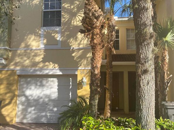 865 Pipers Cay Drive, West Palm Beach FL 33415