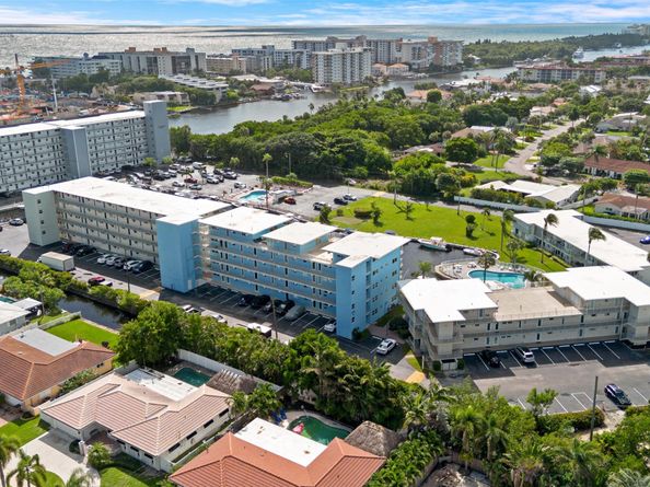 1501 SE 15th Ct 303, Deerfield Beach FL 33441