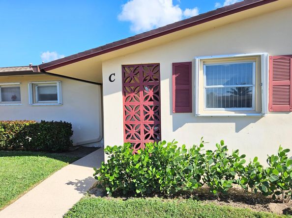 2950 Crosley Drive E C, West Palm Beach FL 33415