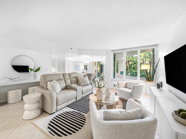 100 SE 5th Avenue 210, Boca Raton FL 33432