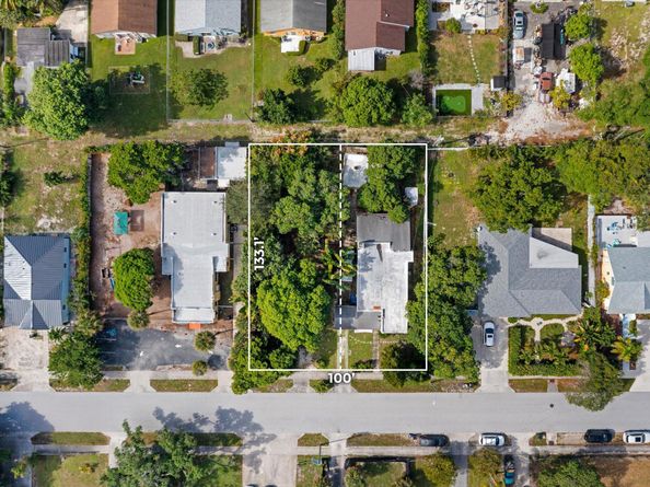 212 SW 2nd Avenue, Delray Beach FL 33444