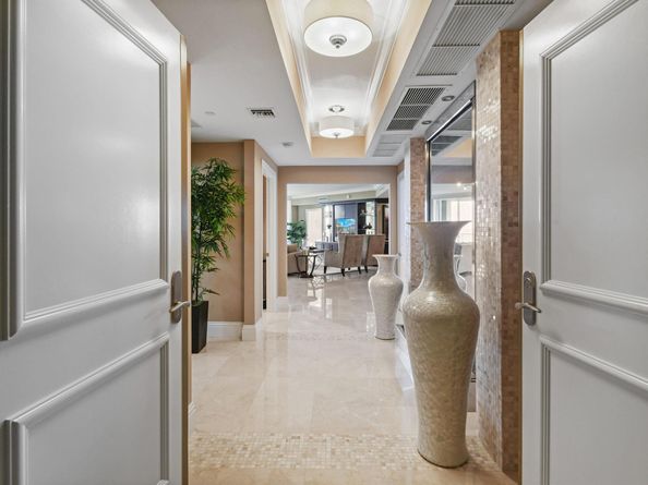 5050 N Ocean Drive 703, Singer Island FL 33404