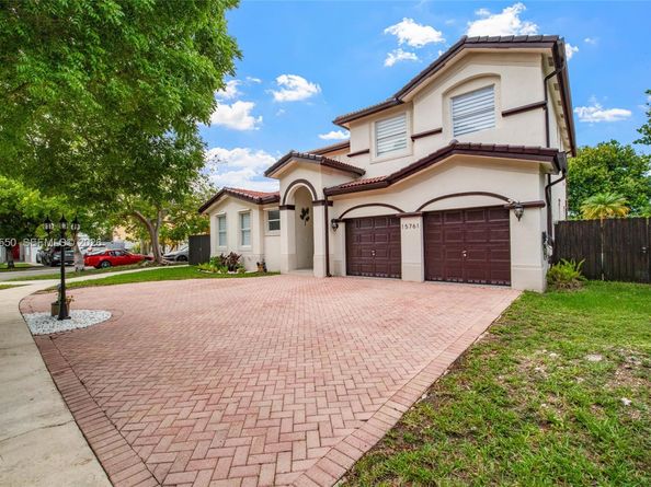 15761 SW 59th Terrace, Miami FL 33193