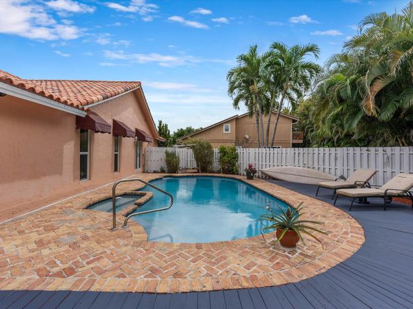 8538 NW 21 Manor, Coral Springs FL 33071