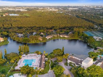 4156 Carambola Cir S