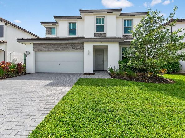 3252 Dunning Drive, Royal Palm Beach FL 33411