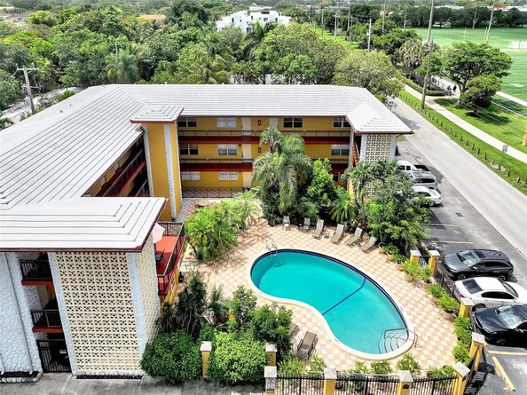 744 NE 14th Ave 4, Fort Lauderdale FL 33304