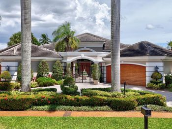 6981 Lions Head Lane