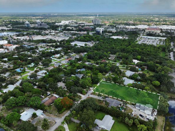 11144 Monet Woods Road, Palm Beach Gardens FL 33410