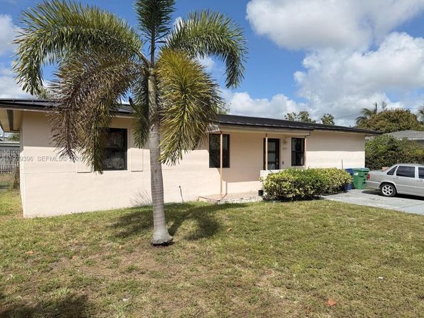 19320 NW 7th Avenue, Miami Gardens FL 33169