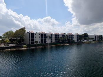 116 Lake Emerald Drive