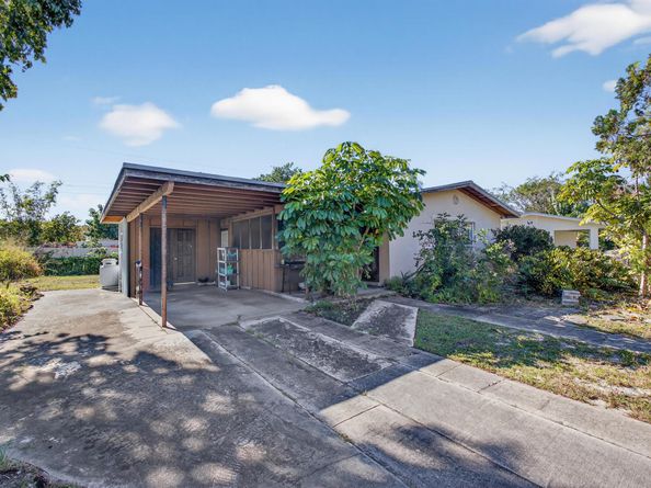 1212 Chickasaw Street, Jupiter FL 33458