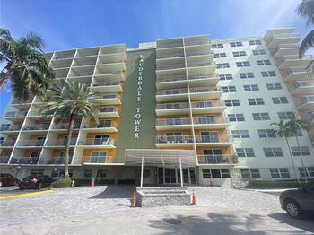 2900 NE 30th Street