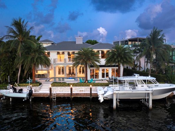 2307 N Riverside Dr, Pompano Beach FL 33062