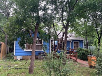 5214 Duval ST