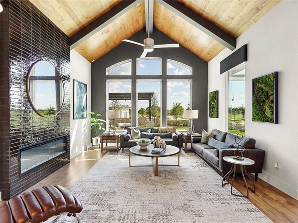 121 Arcilla PASS, Liberty Hill TX 78642