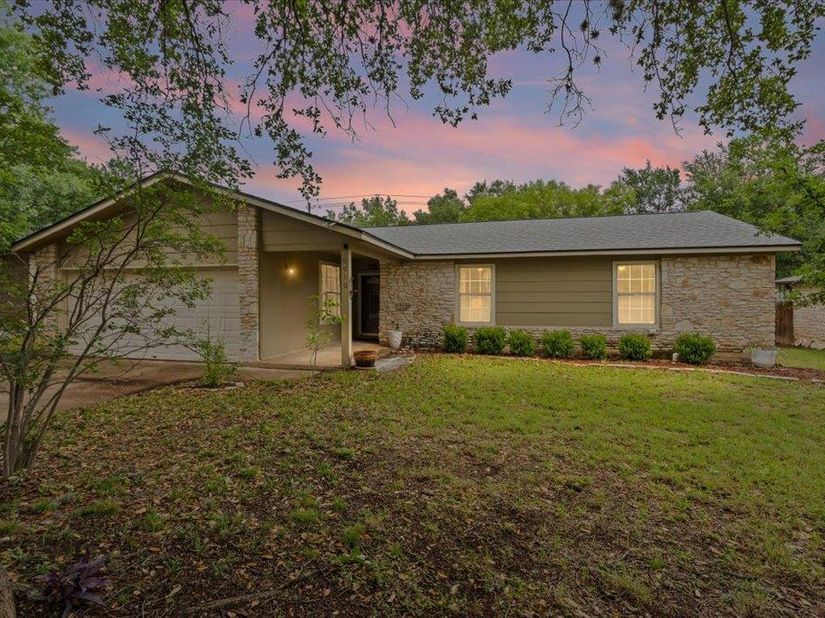 6010 Morning Dew DR, Austin TX 78749