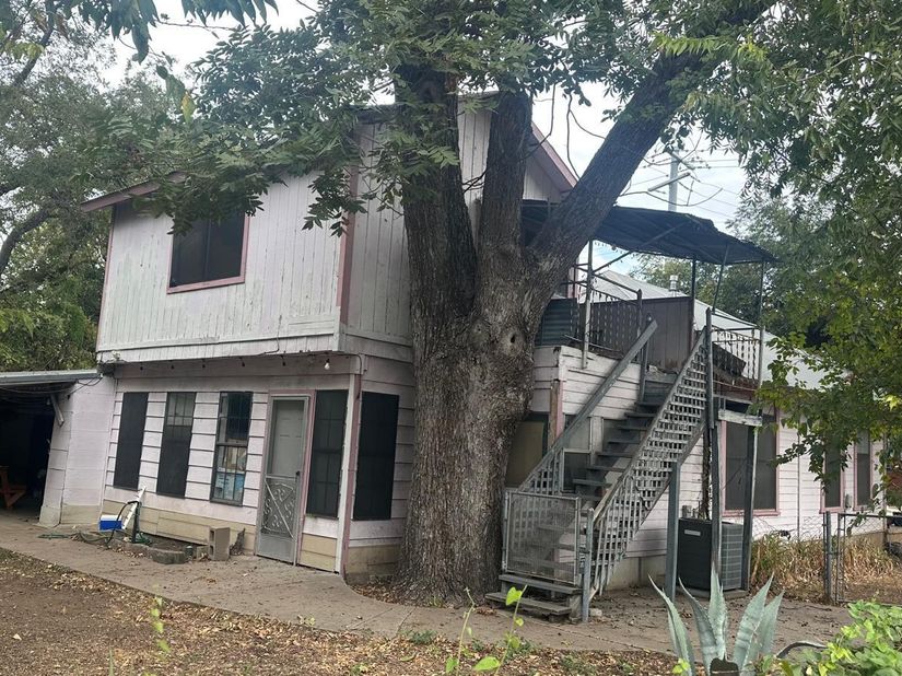 40 Waller ST, Austin TX 78702