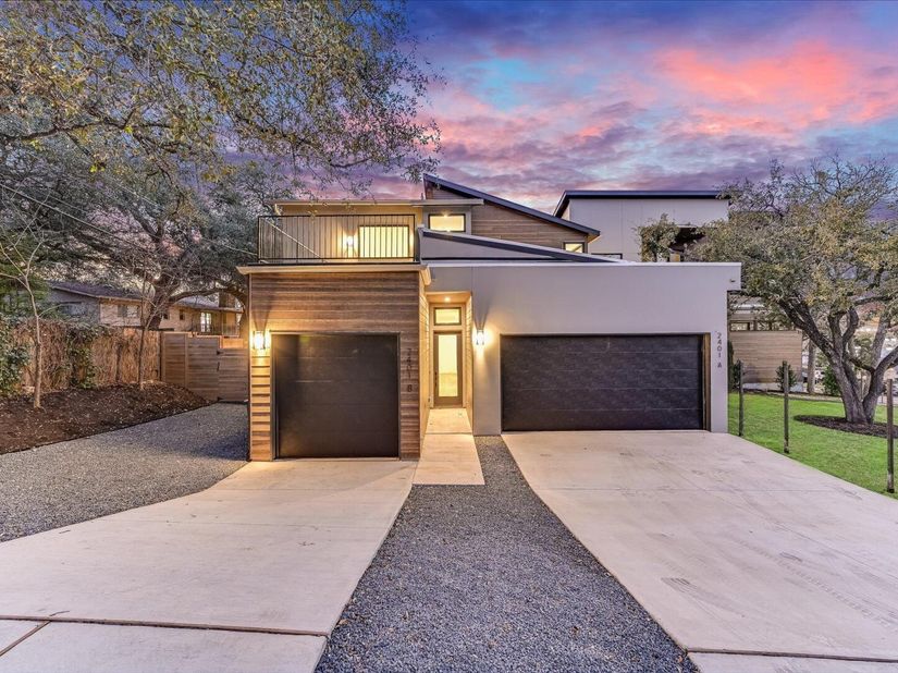 2401 Trailside DR B, Austin TX 78704