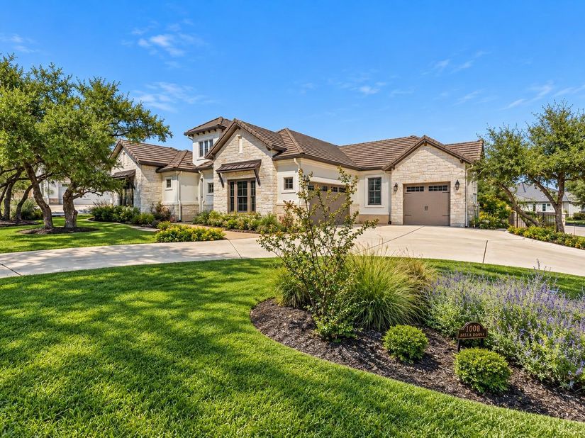 1009 Flint Ridge TRL, Georgetown TX 78628