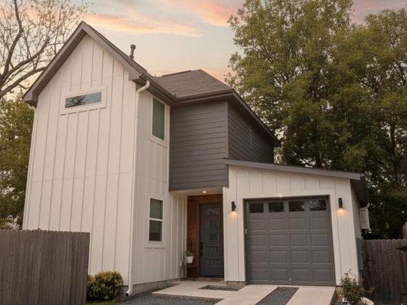 8006 Gault ST 2, Austin TX 78757