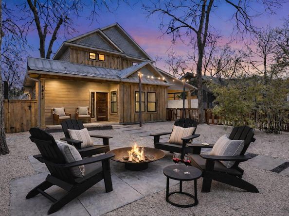 1613 Willow ST, Austin TX 78702