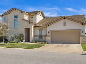 2000 Mazarro DR