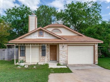 1121 Peggotty PL