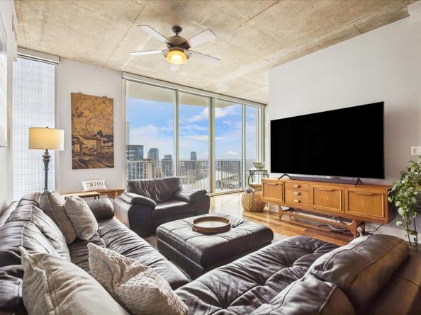 360 Nueces ST 4009, Austin TX 78701