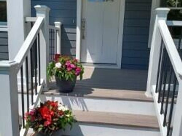 105 Houston Terrace, Stamford CT 06902