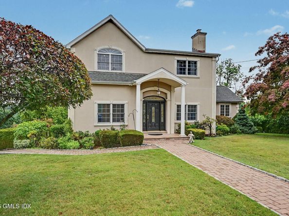 52 Francis Lane, Greenwich CT 06831
