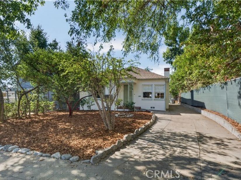 590 Prescott Street, Pasadena CA 91104