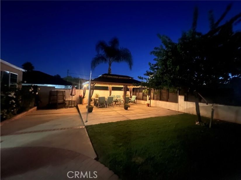 9940 Haines Canyon Avenue, Tujunga (los Angeles) CA 91042