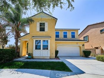 2782 E Thompson