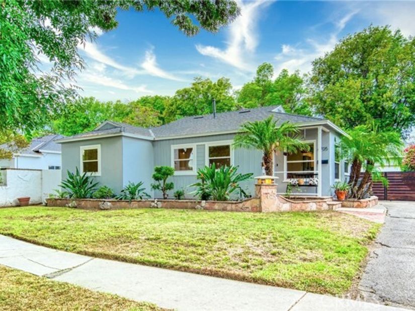 6705 Rubio Avenue, Los Angeles CA 91406