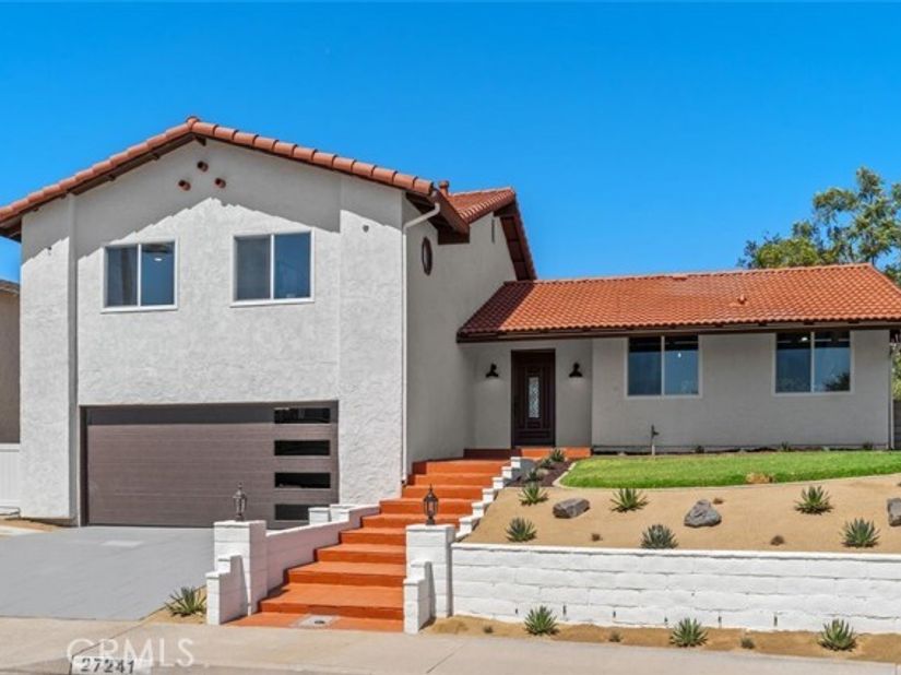 27241 Mariscal, Mission Viejo CA 92691